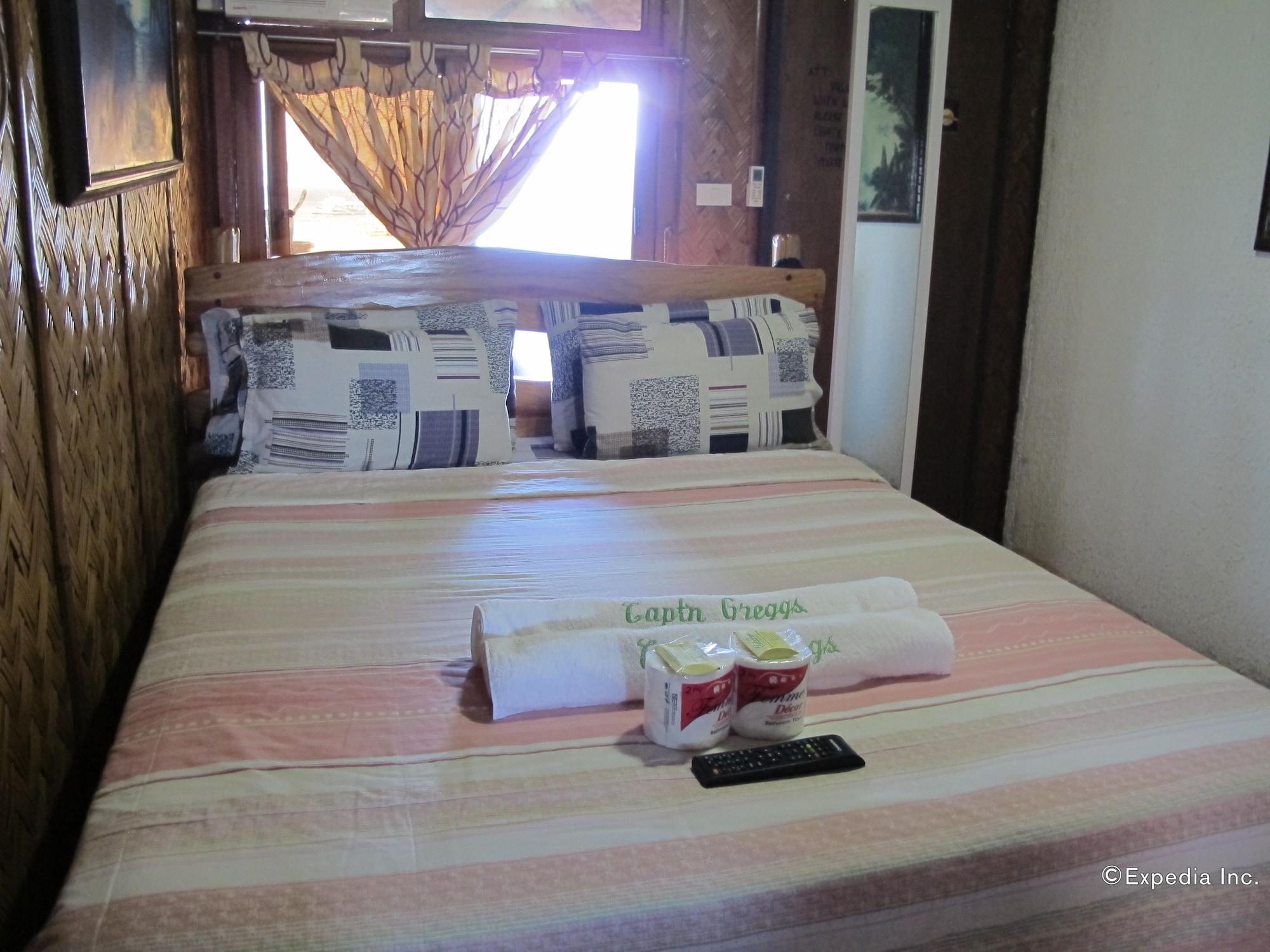 Captngreggs Dive Resort Puerto Galera Εξωτερικό φωτογραφία