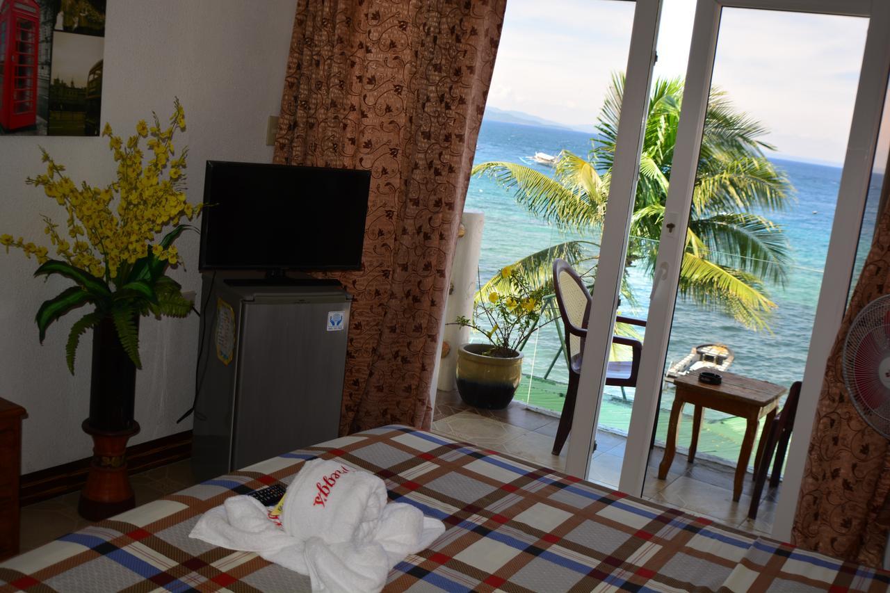 Captngreggs Dive Resort Puerto Galera Εξωτερικό φωτογραφία